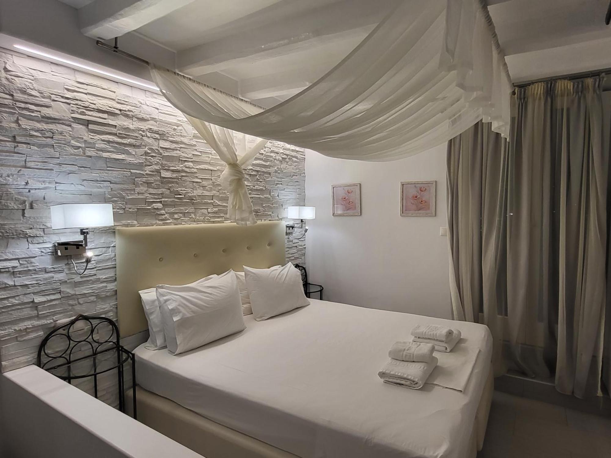 Casa Bianca Hotel Ornos  Eksteriør billede